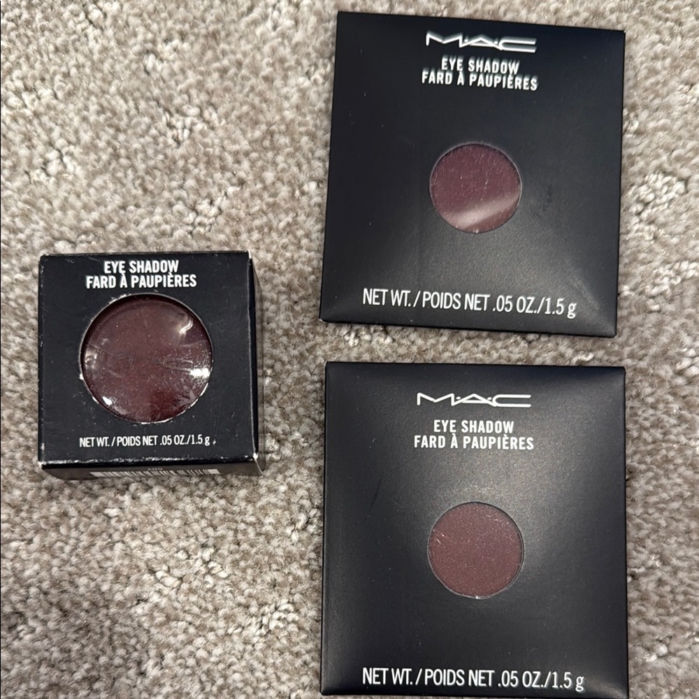 New MAC Eye Shadow in Sketch with two new refills.